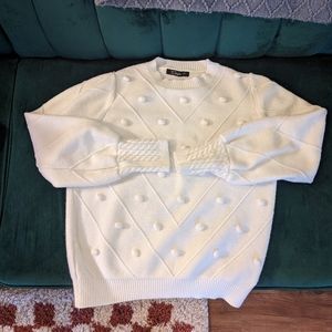 White knit pompom sweater // size Women's Large